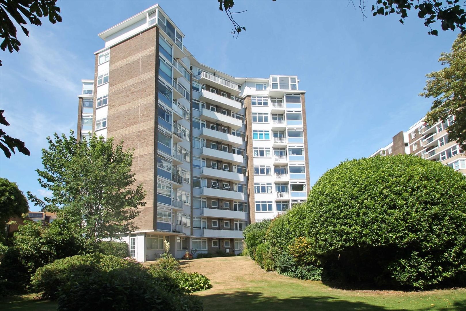 Furze Hill Court