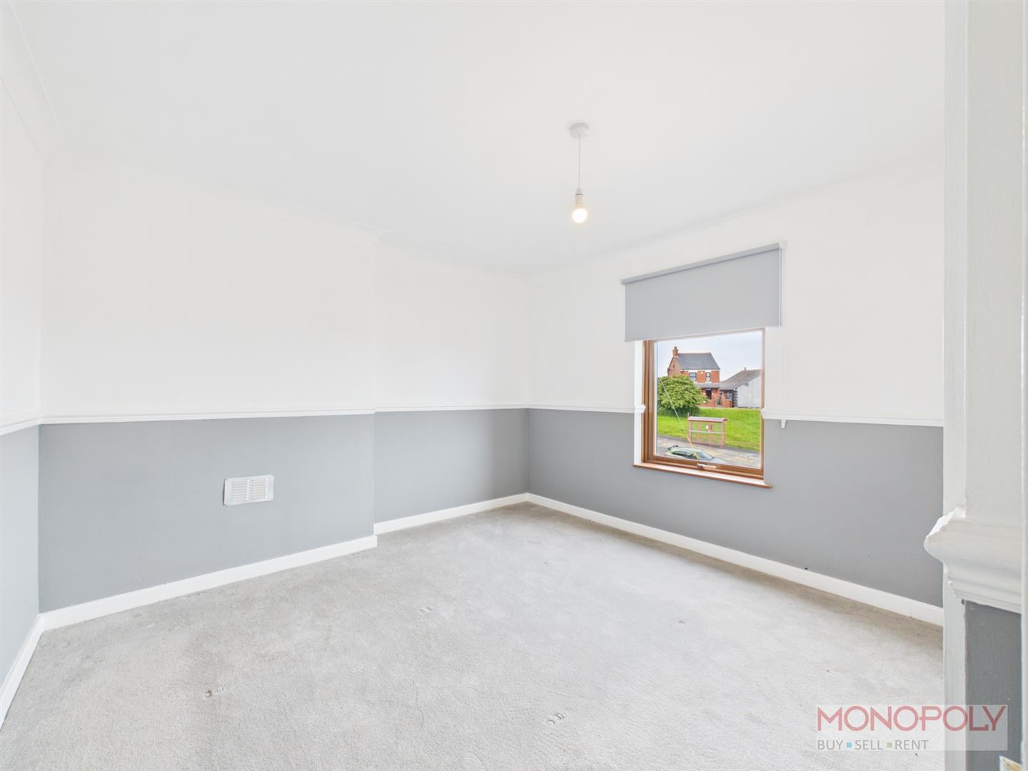 Johnson Street, Ponciau, LL14, photo 7