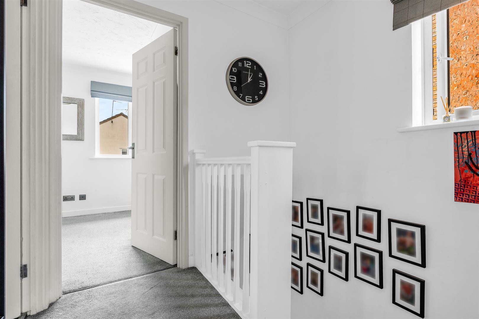 Primrose Drive, Hertford, photo 15
