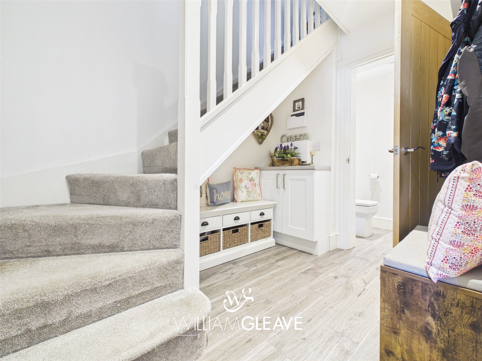 Fron Park Road, Holywell, Flintshire, CH8, photo 9