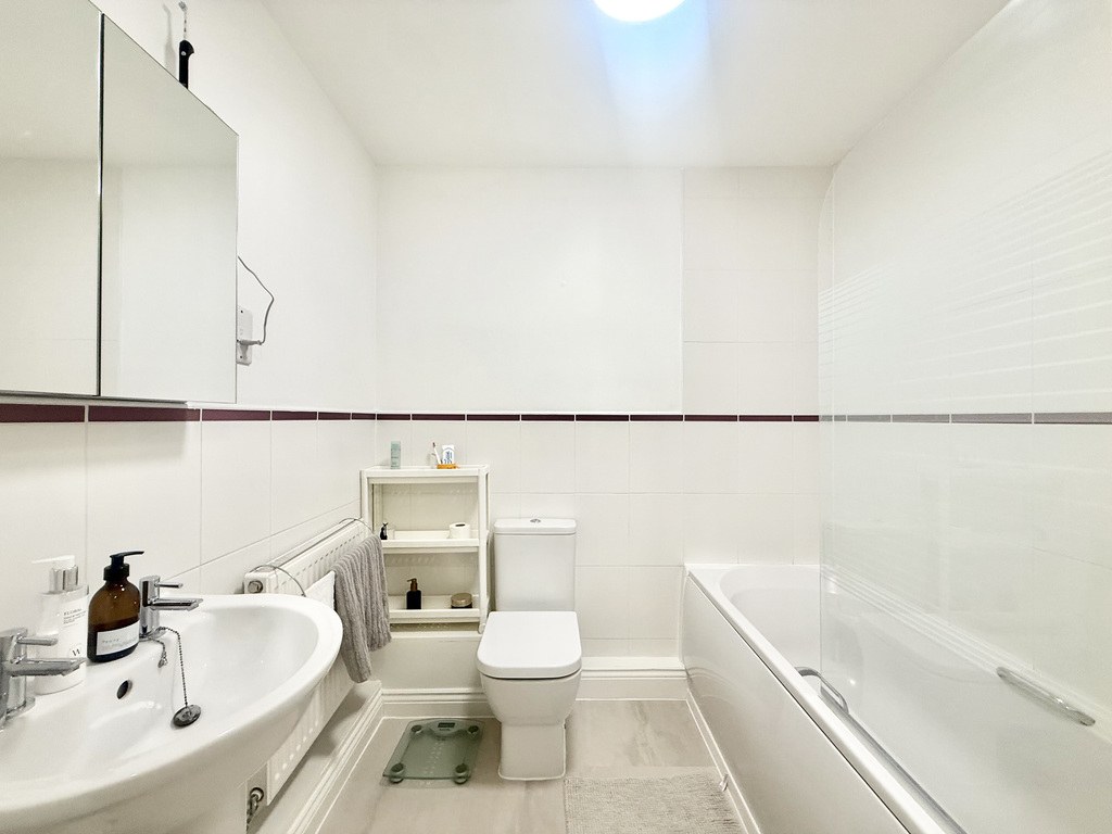 Percivale Road, Yeovil, Somerset, photo 15
