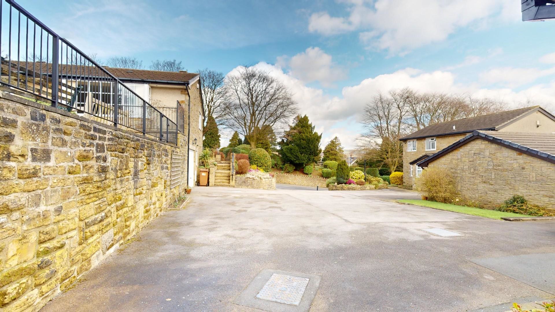 Stonelea. Park Road, Cross Hills, photo 9