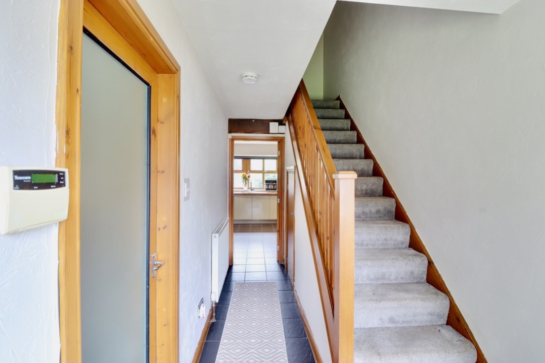Hollin Hall Farm, Denholme, BD13 4DX, photo 6