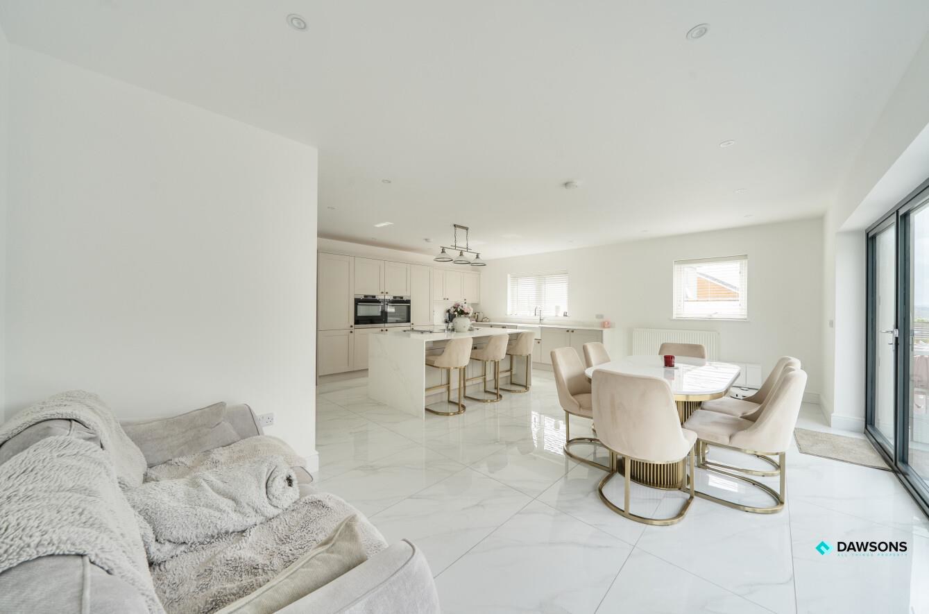 Trosserch Road, Llangennech, Llanelli, photo 14