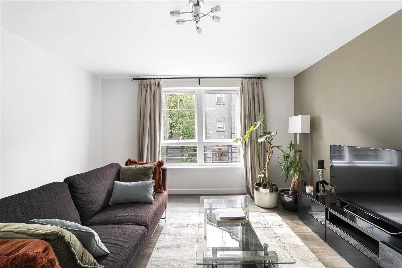 Justice Mill Brae, Aberdeen, AB11, photo 4