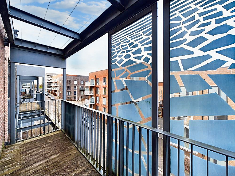 Columbia Place, Campbell Park, MK9, photo 11