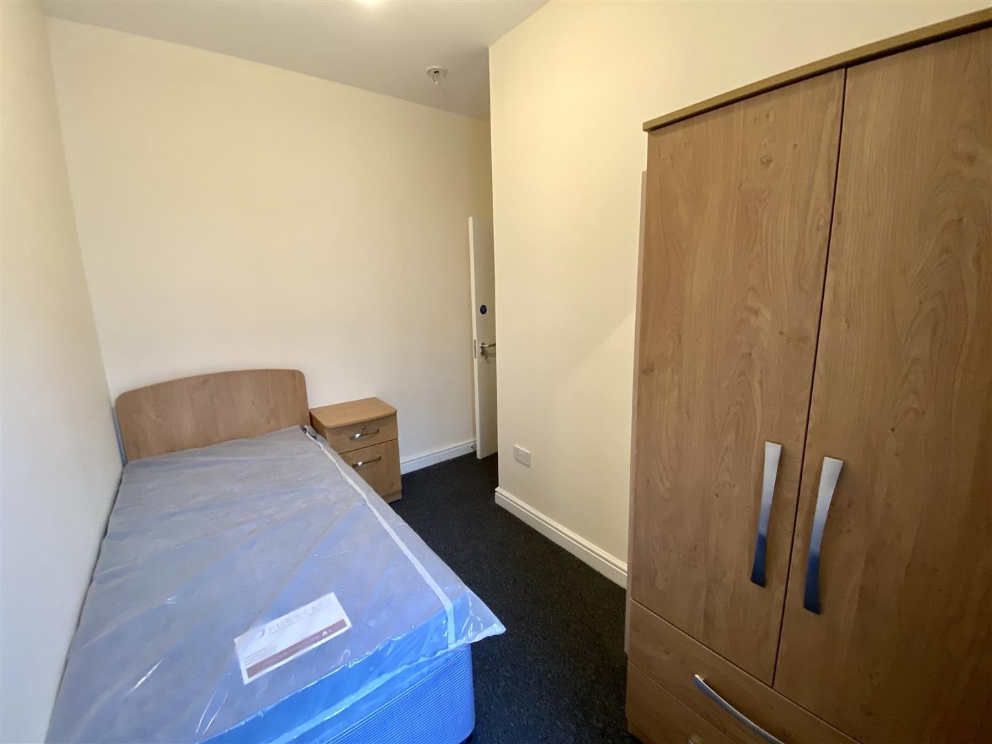 Room For Rent Aynho Place