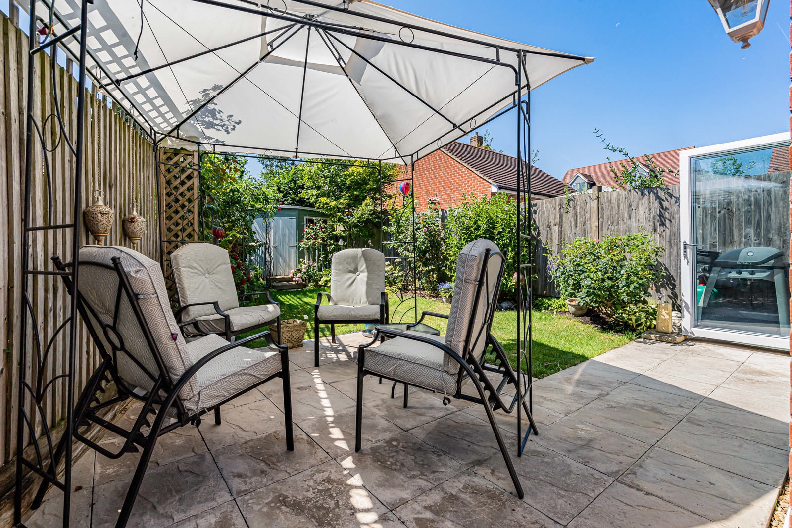 Parsons Way, Tongham, Farnham, Surrey, GU10, photo 29