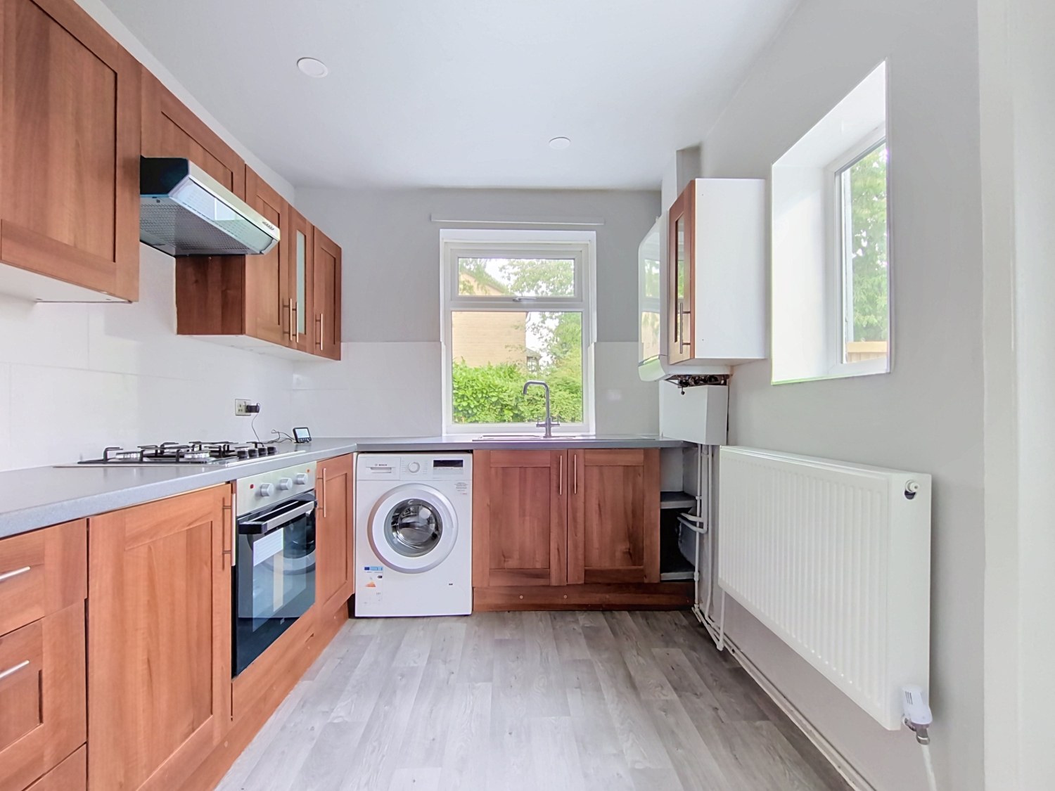 Broomfield Terrace, Cleckheaton, West Yorkshire, BD19, photo 2
