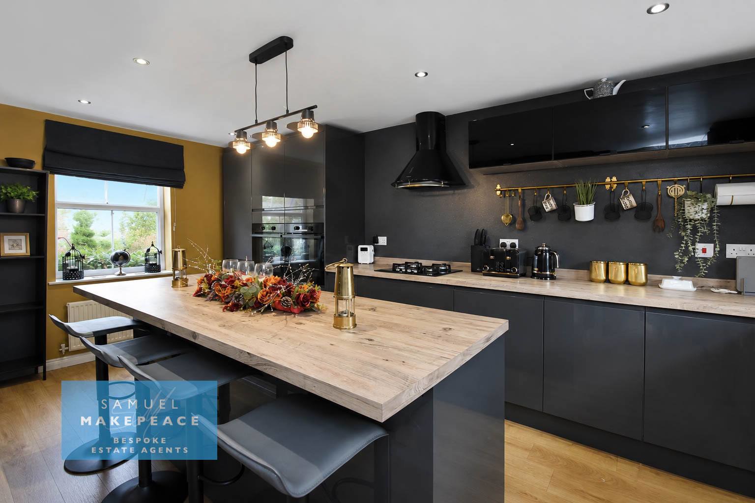 Snowgoose Way, Newcastle, Newcastle-under-Lyme, photo 4