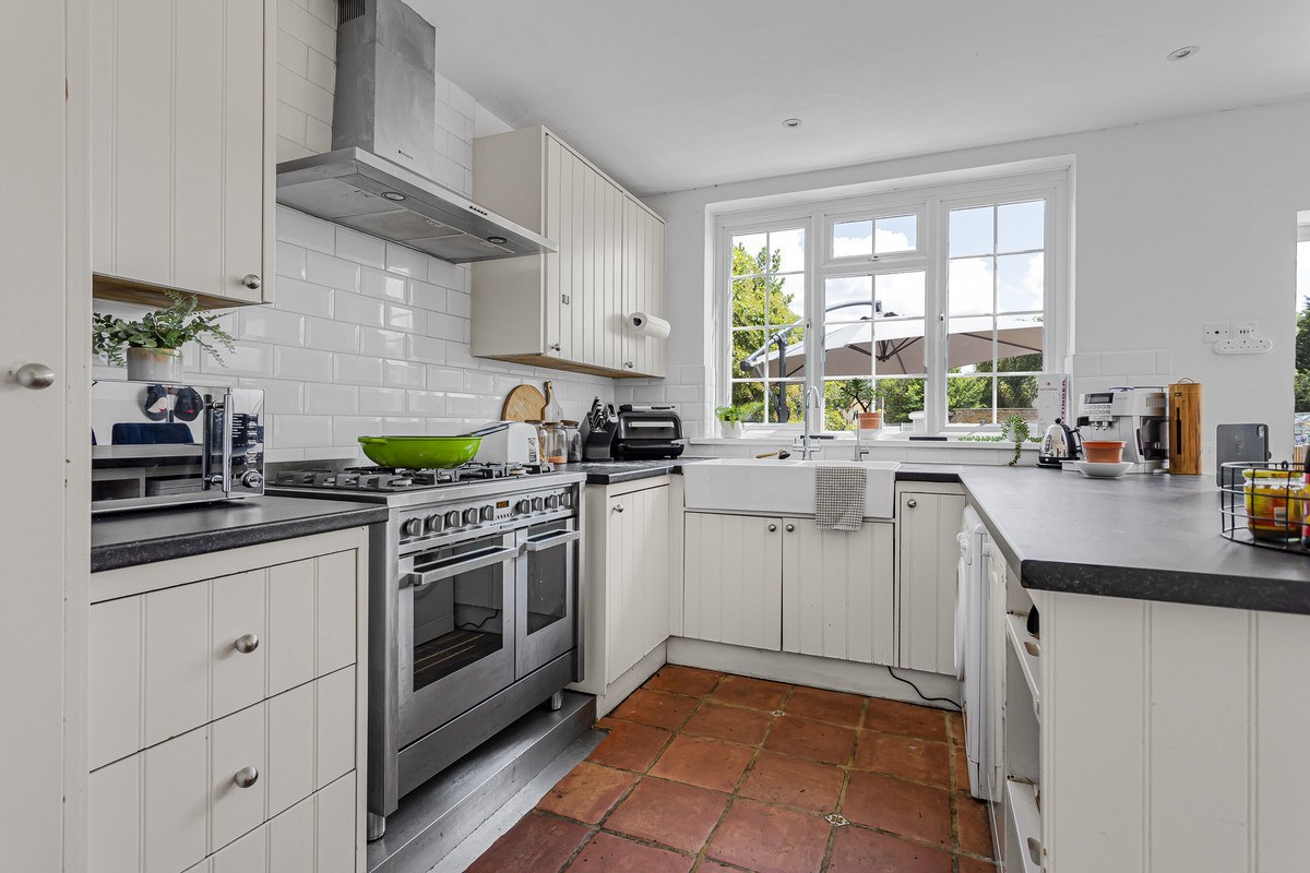 Walton Bridge Road, Shepperton, TW17, photo 9