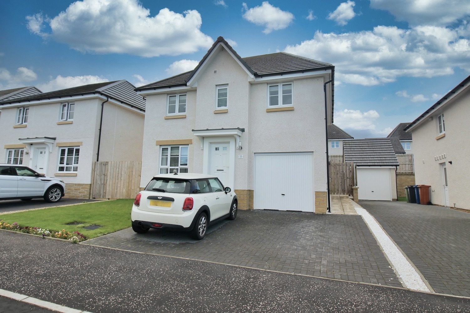 Braes O Yetts Drive