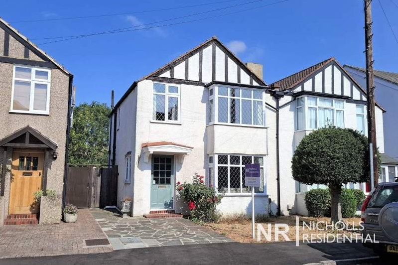 Heatherside Road