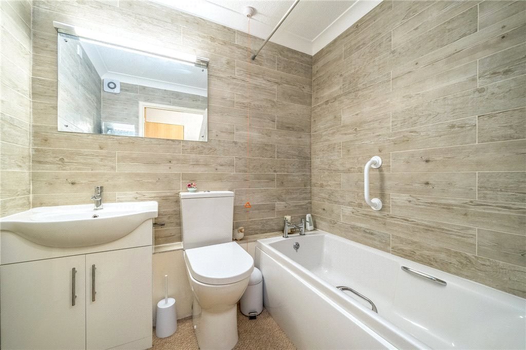 Deighton Road, Wetherby, West Yorkshire, LS22, photo 6