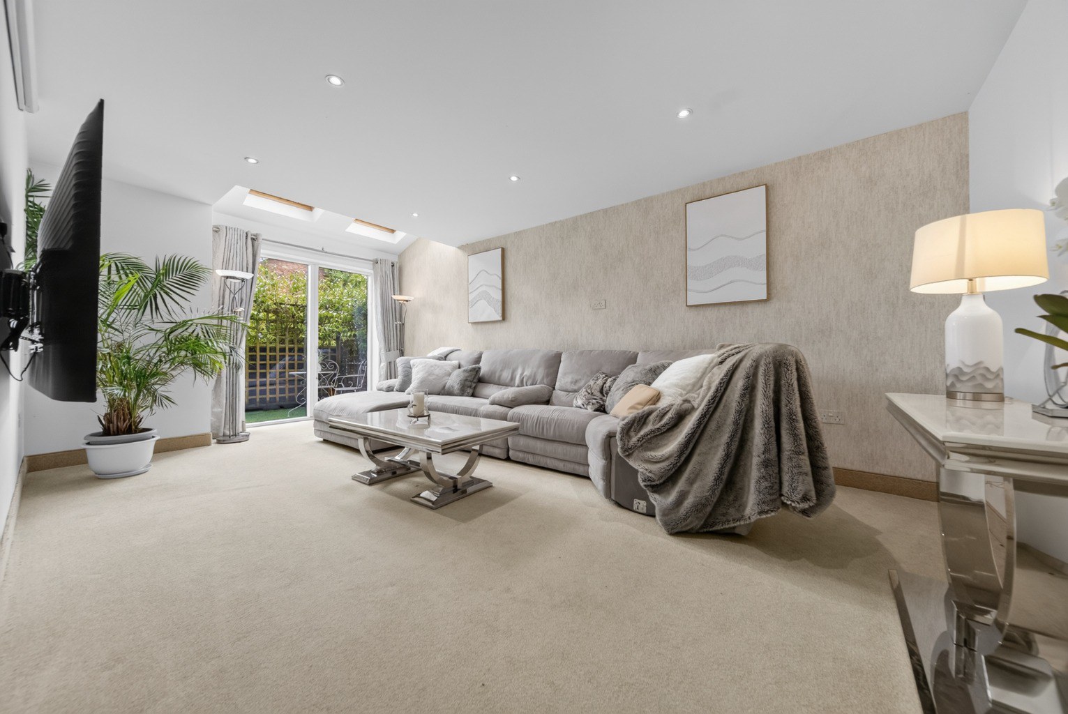 West bank, Alderley Edge, SK9, photo 16
