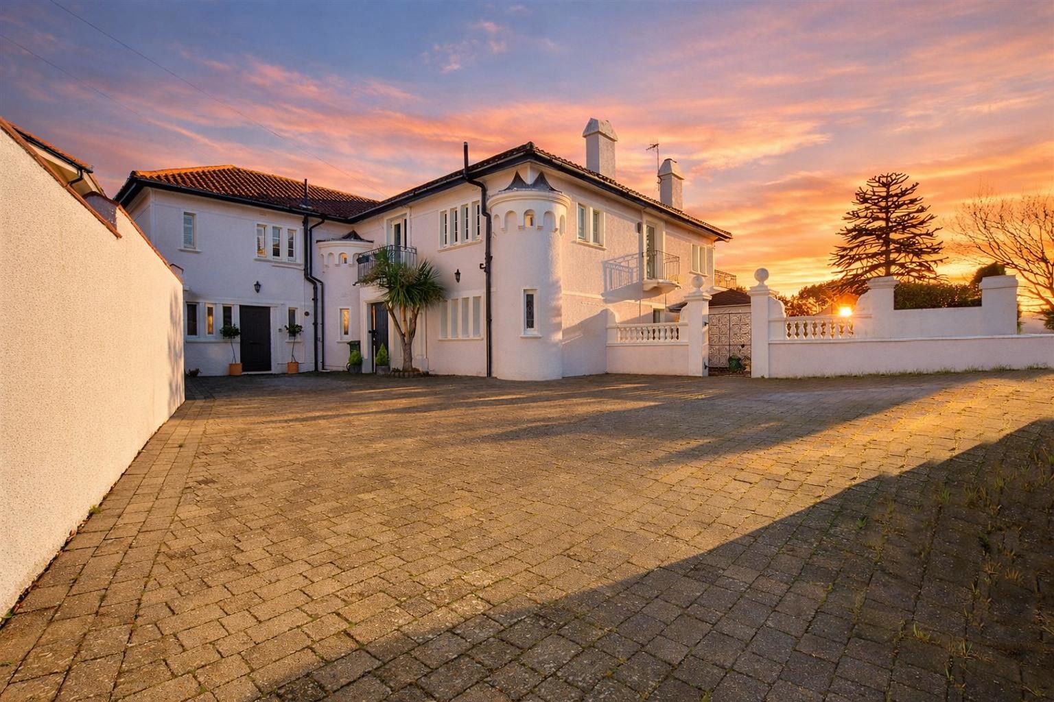 Richmond Avenue, Bexhill-On-Sea