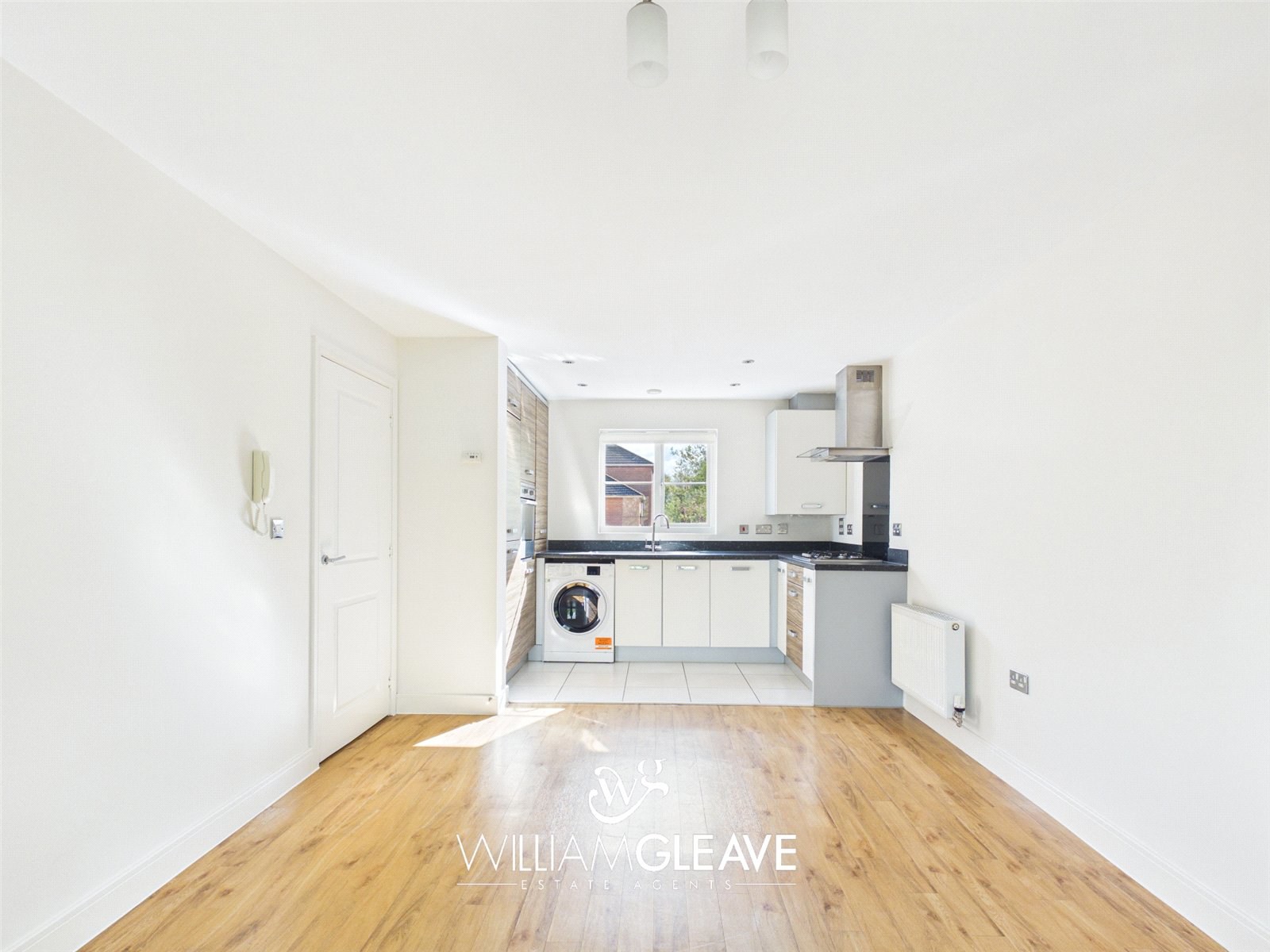 Pendinas, Wrexham, LL11, photo 5