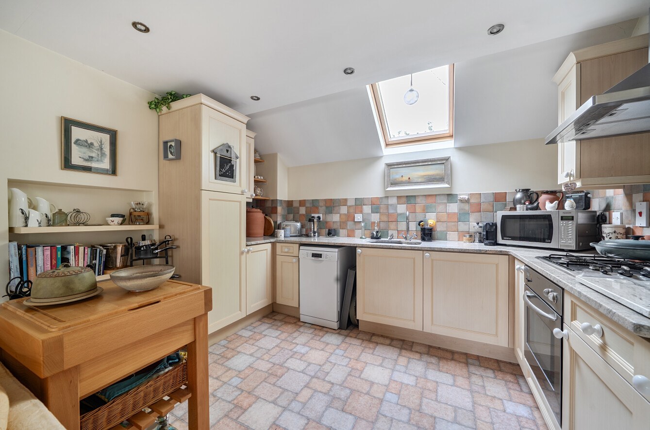 Hills Mews, Courtland Road, Wellington, Somerset, TA21, photo 8