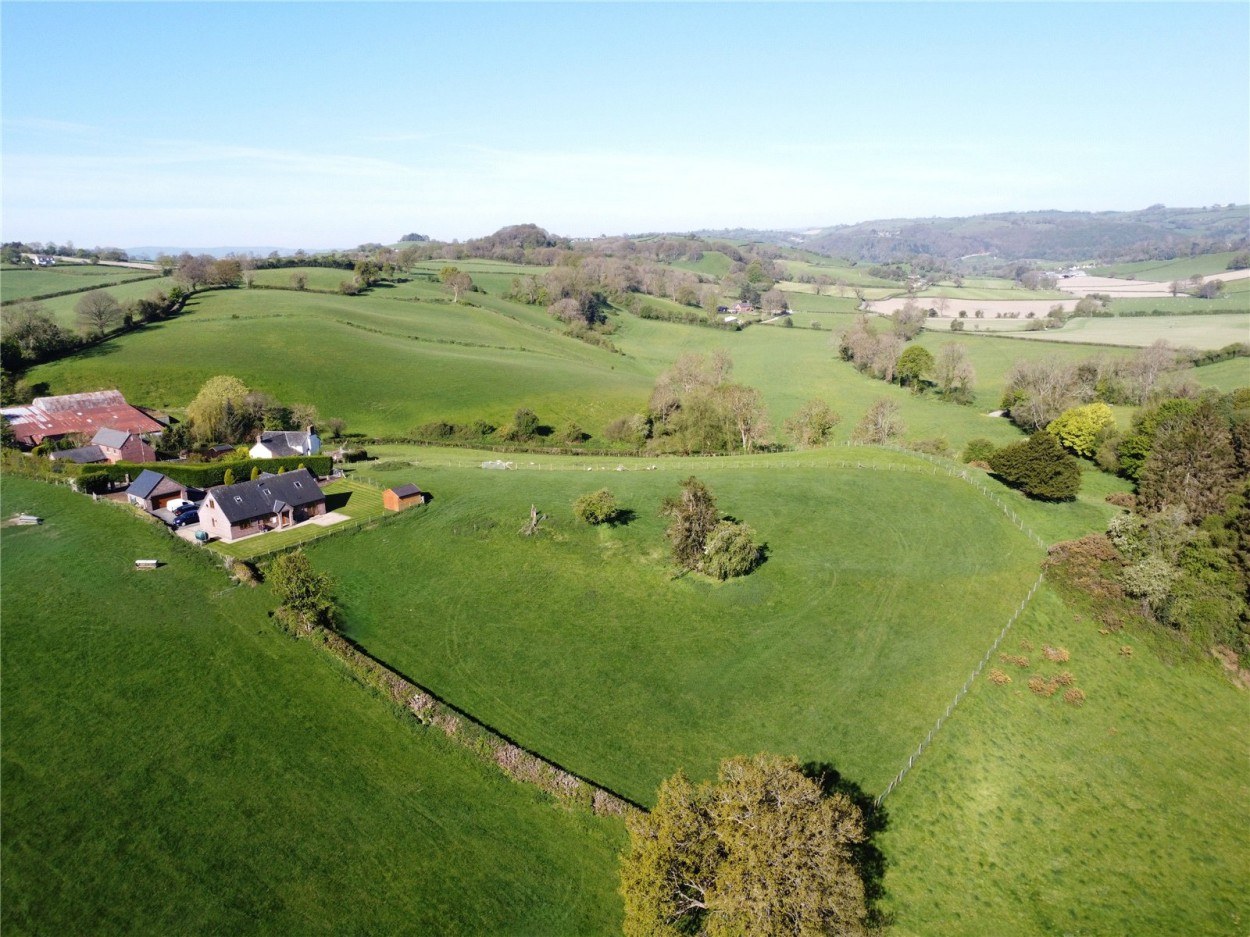 Llandyssil