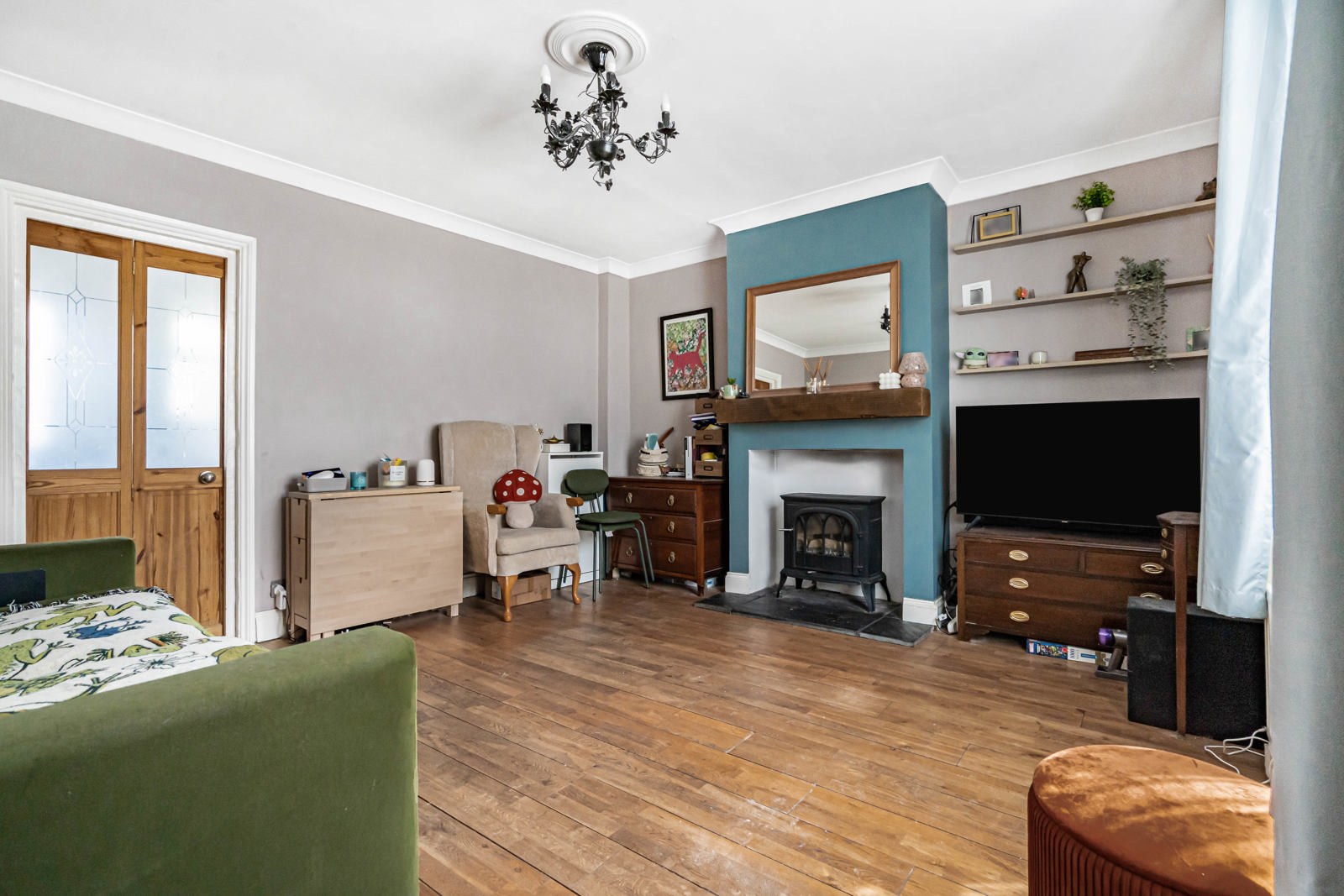 Fullers Avenue, Surbiton, Kingston upon Thames, Greater London, KT6, photo 2