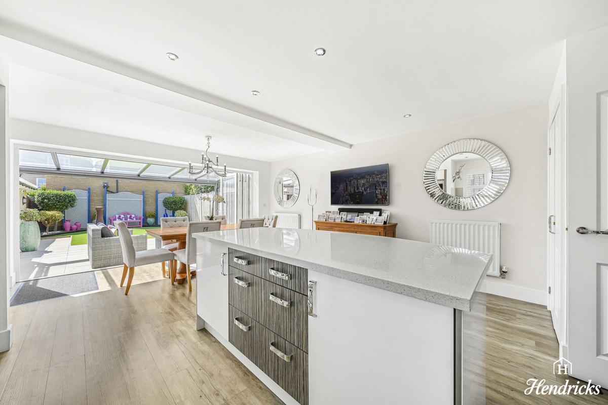 Gunners Rise, Southend-on-sea, SS3 9, photo 14