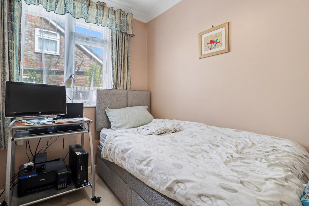 Botley Road, Horton Heath, SO50, photo 10