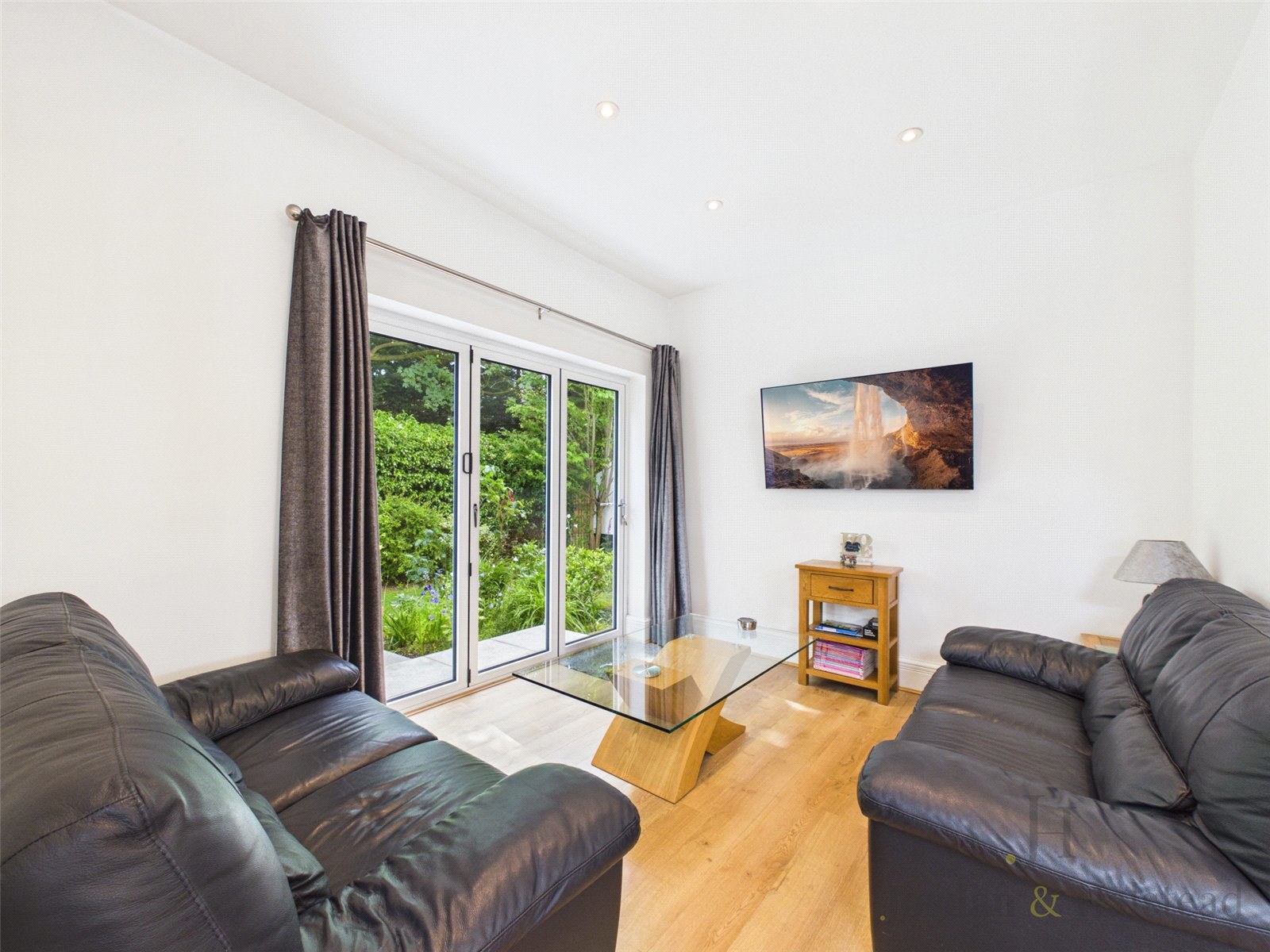 Portland Place, Helsby, Frodsham, Cheshire, WA6, photo 52
