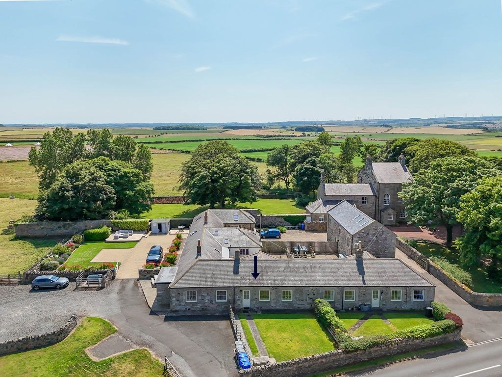 Dryden Cottage, 2 Glororum Farm Cottages, Glororum, Bamburgh