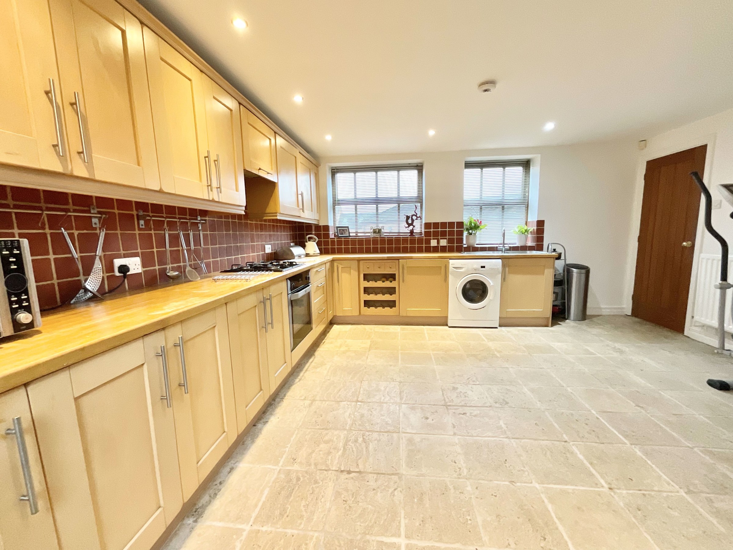 Lakesedge, Stone, ST15, photo 5