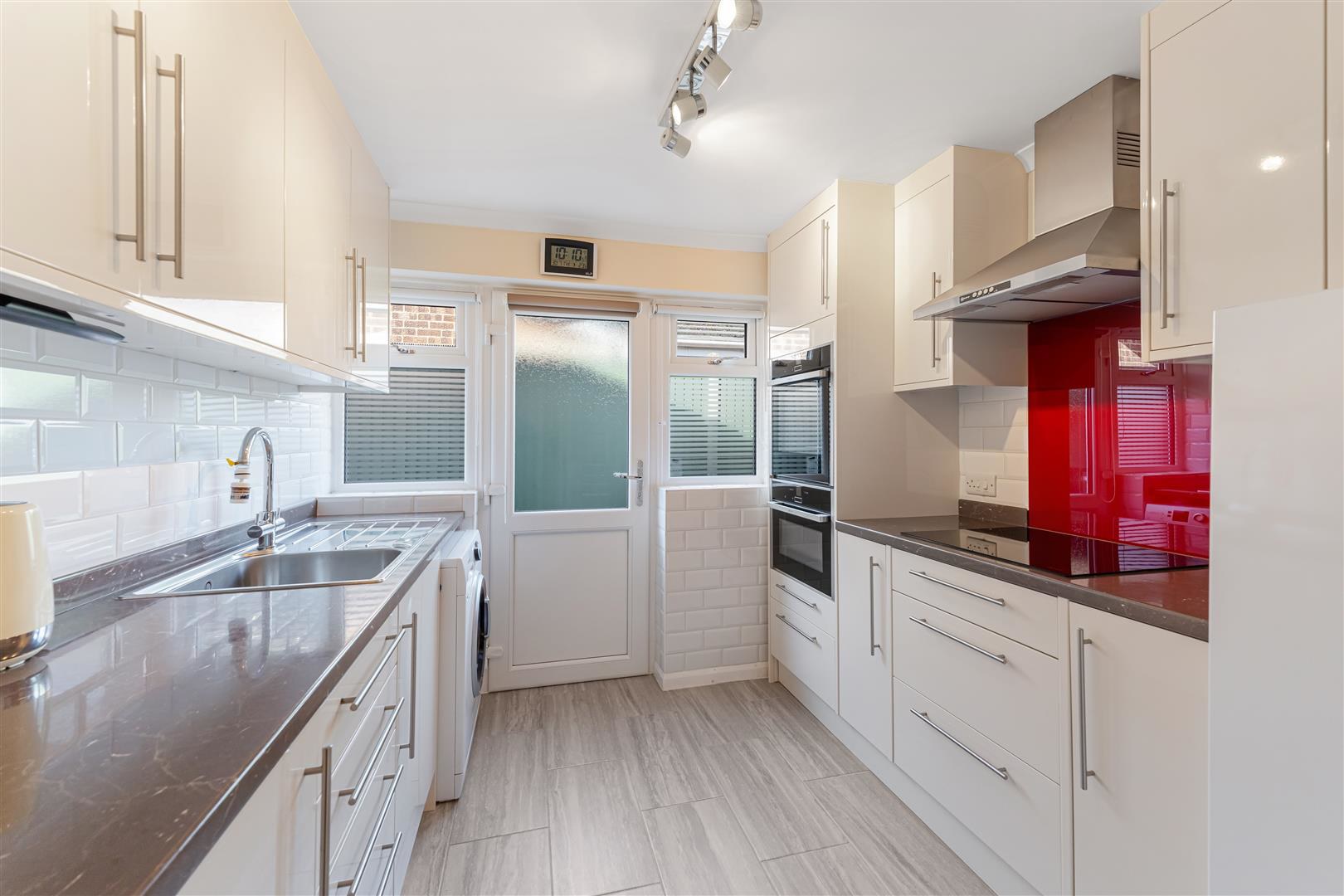 Brent Close, Woodside, Weston-Super-Mare, photo 8