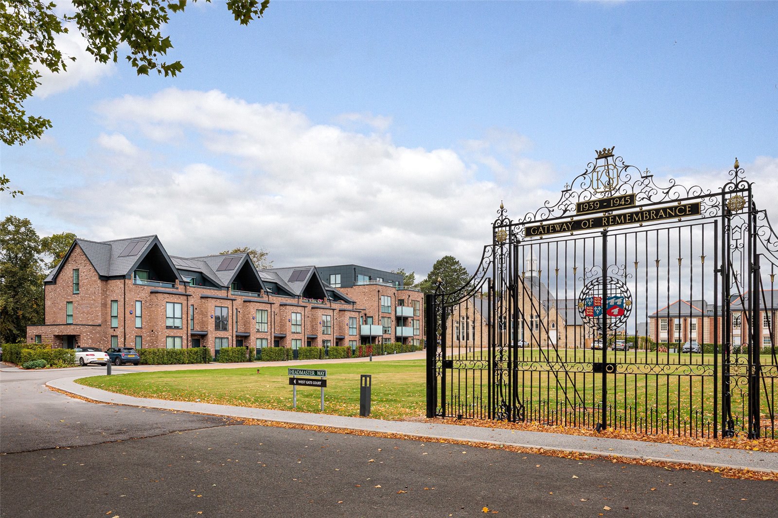 Headmaster Way, King's Gate, Macclesfield, Cheshire, SK10, photo 3