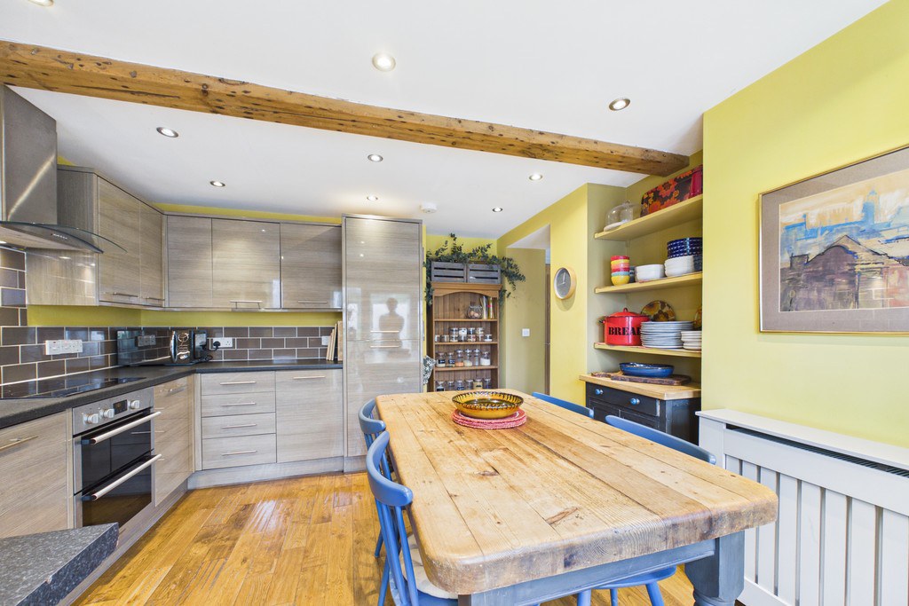 The Old Coach House, Yard 143 Stricklandgate, Kendal, LA9 4RF, photo 6