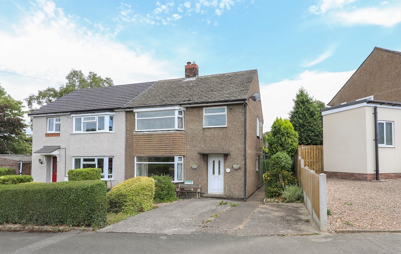 Springfield Road, Barlow, S18, photo 17