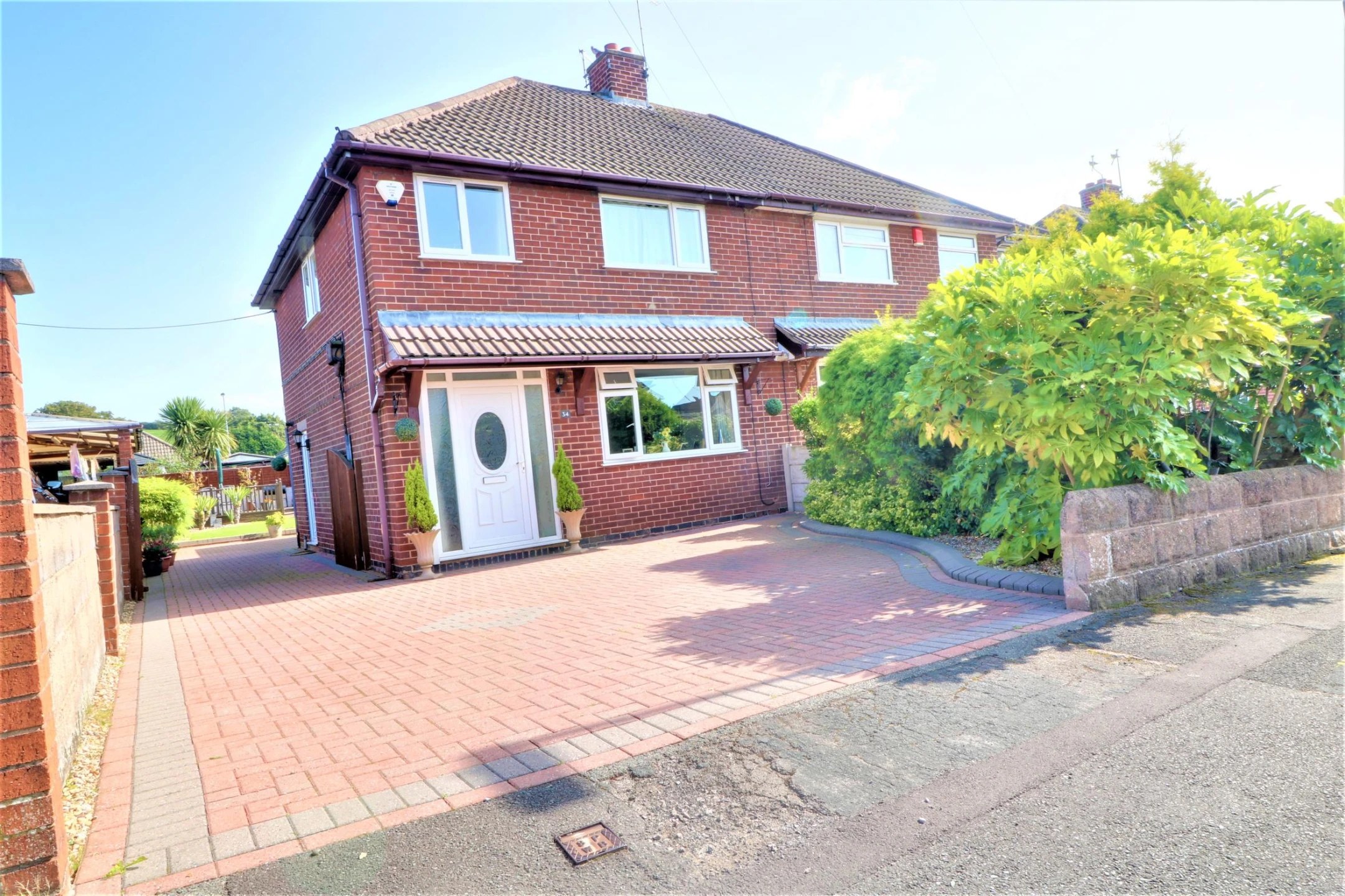 Oldhill Close