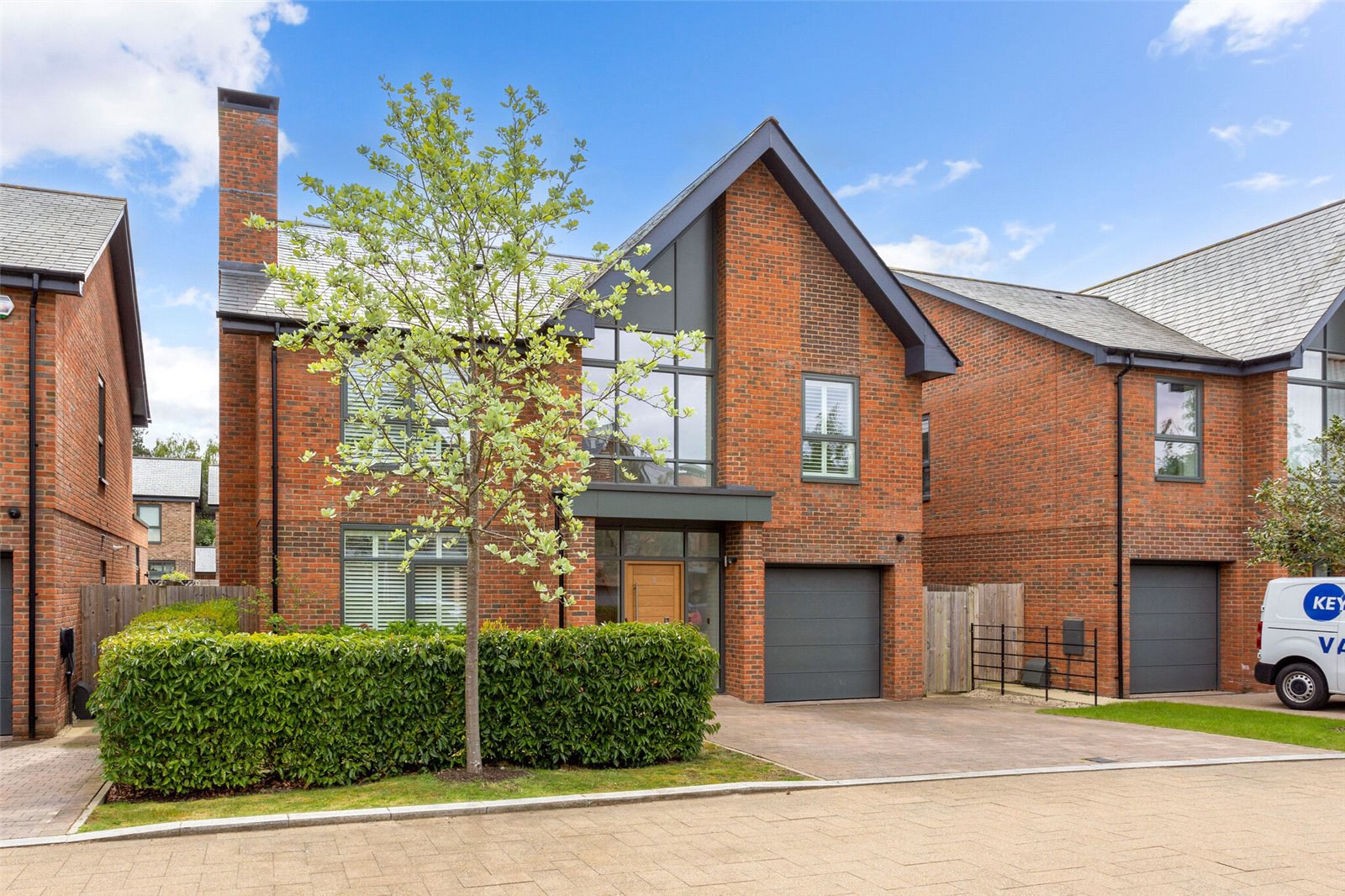 Vickers Close, Longcross, Surrey, KT16, photo 10