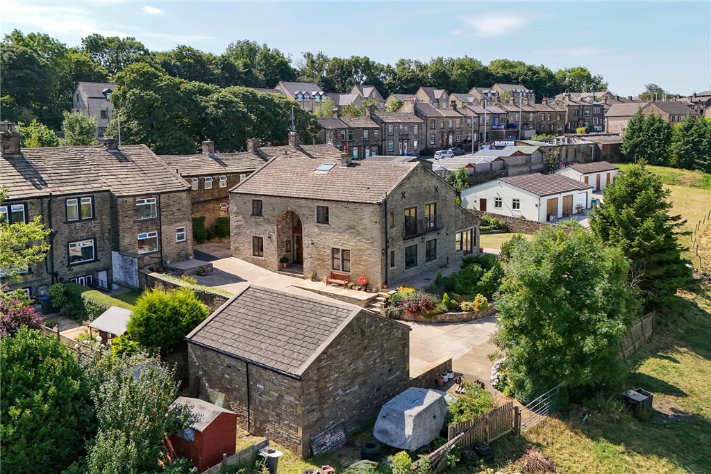 Calder Bank Farm, Calder Banks, Queensbury, Bradford, BD13, photo 14