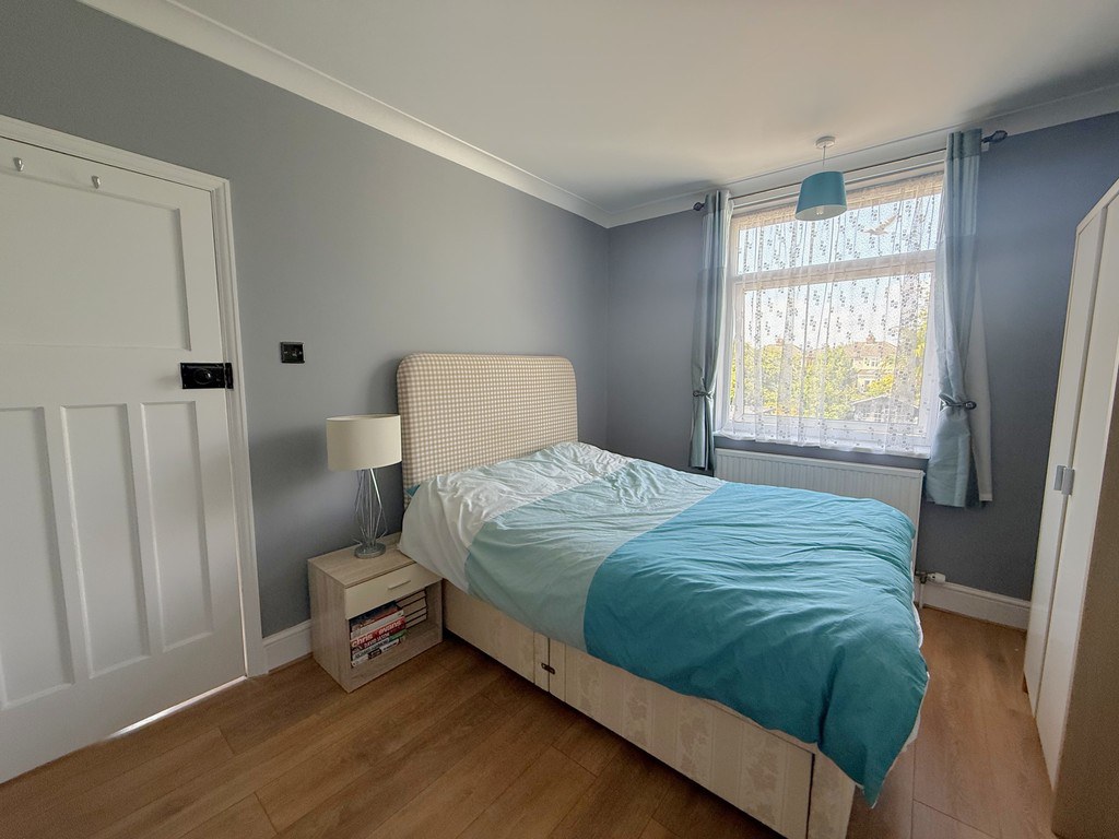 Bernard Crescent, Ipswich, Suffolk, photo 10