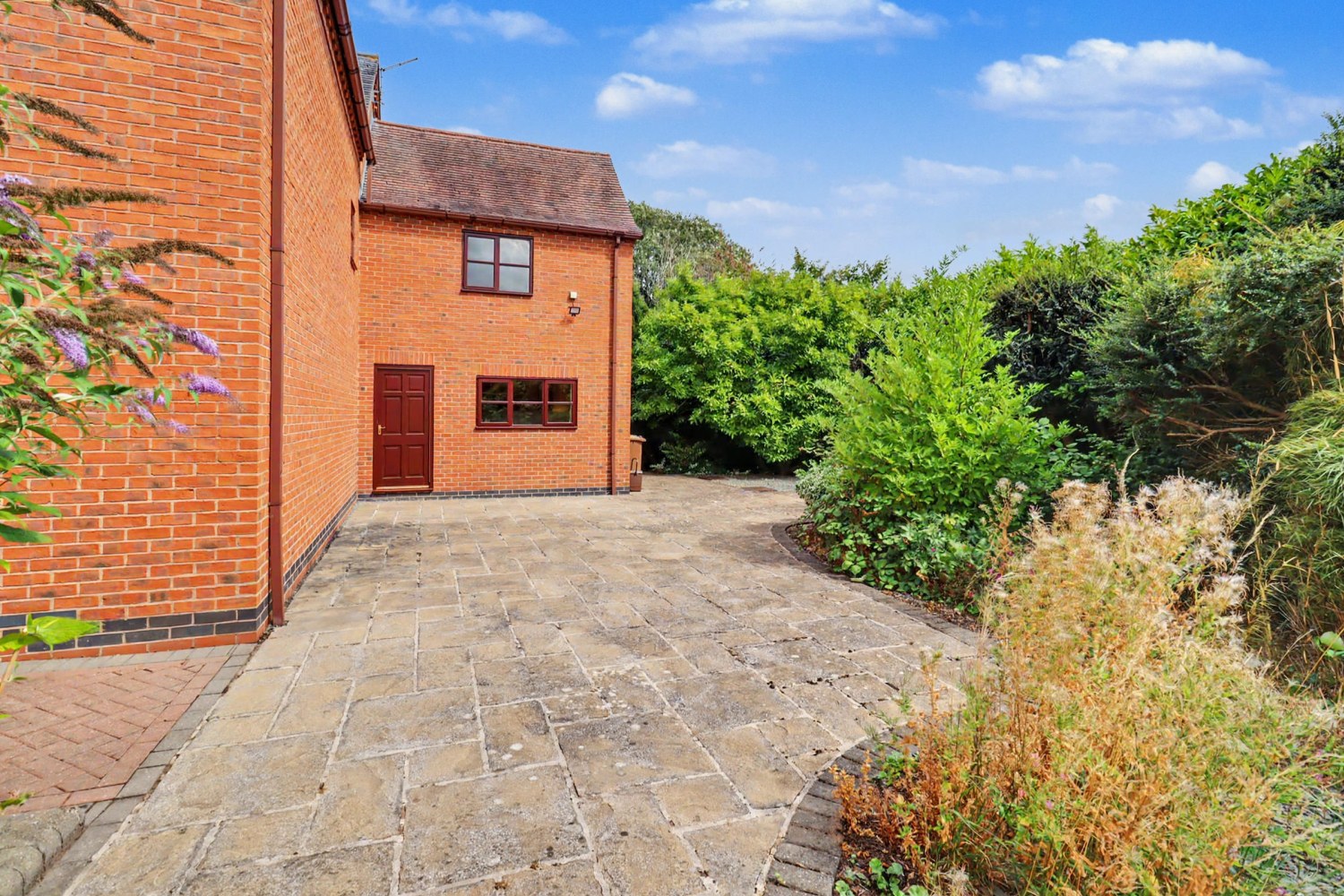 Mount Road, Castle Gresley, Swadlincote, Derbyshire, DE11, photo 9