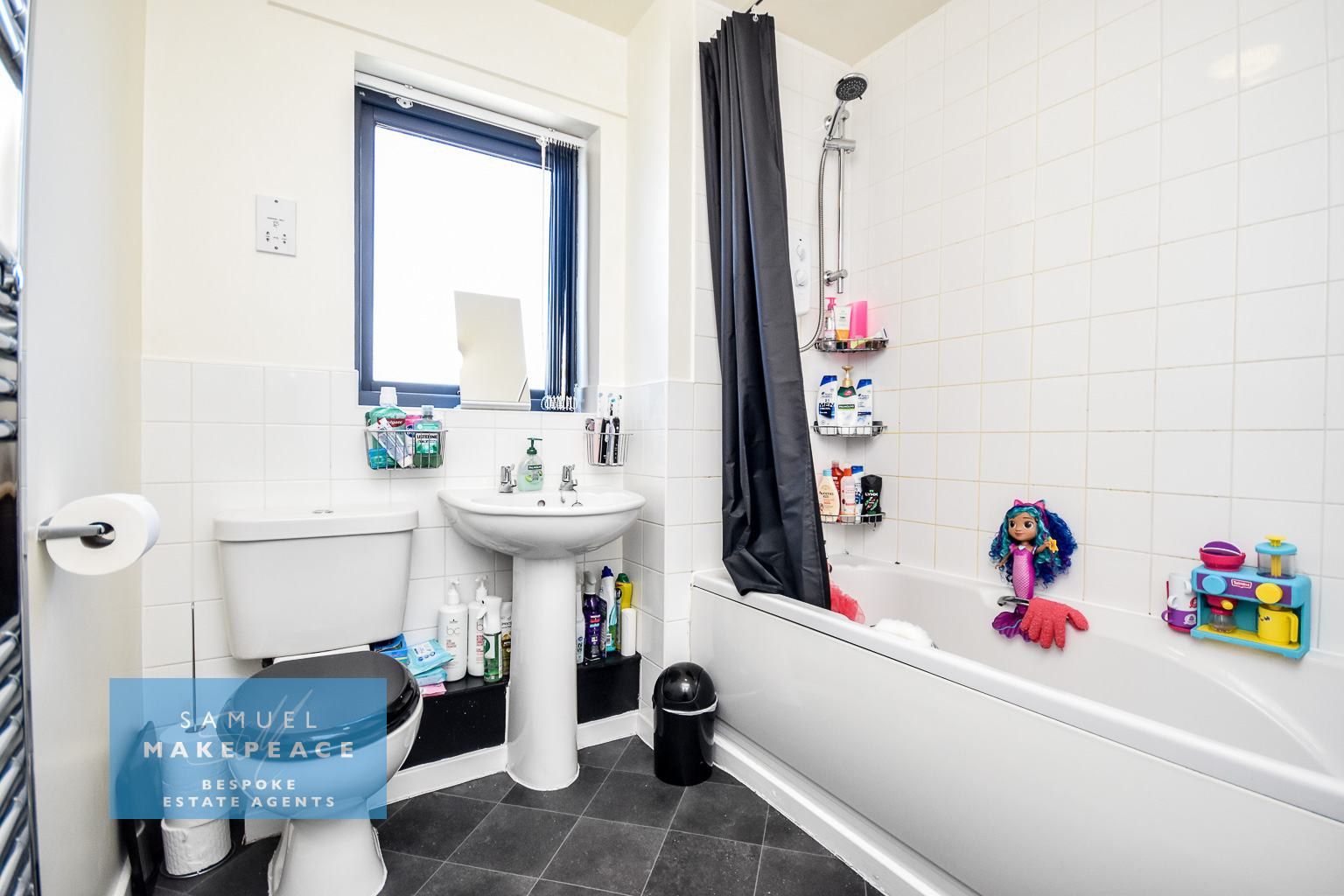 Woodcastle Crescent, Newcastle, Stoke on Trent, photo 12