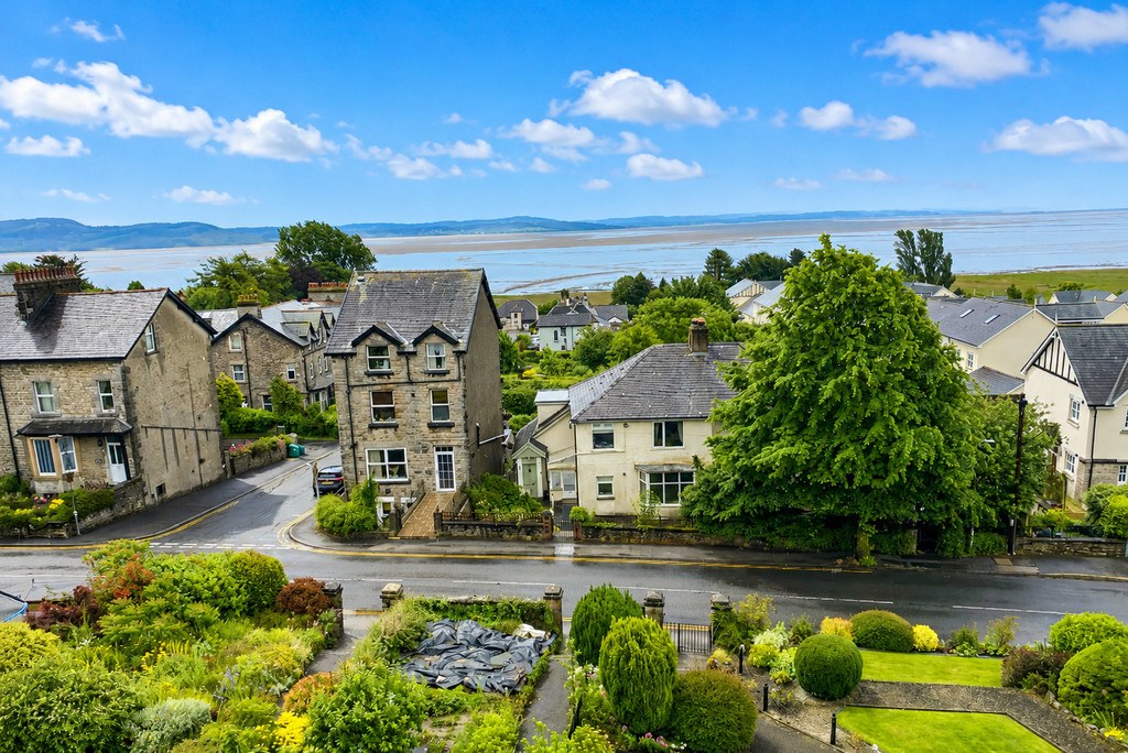 Flat 3 Craiglands, Methven Terrace, Grange-over-Sands, Cumbria, LA11 7DP, photo 9