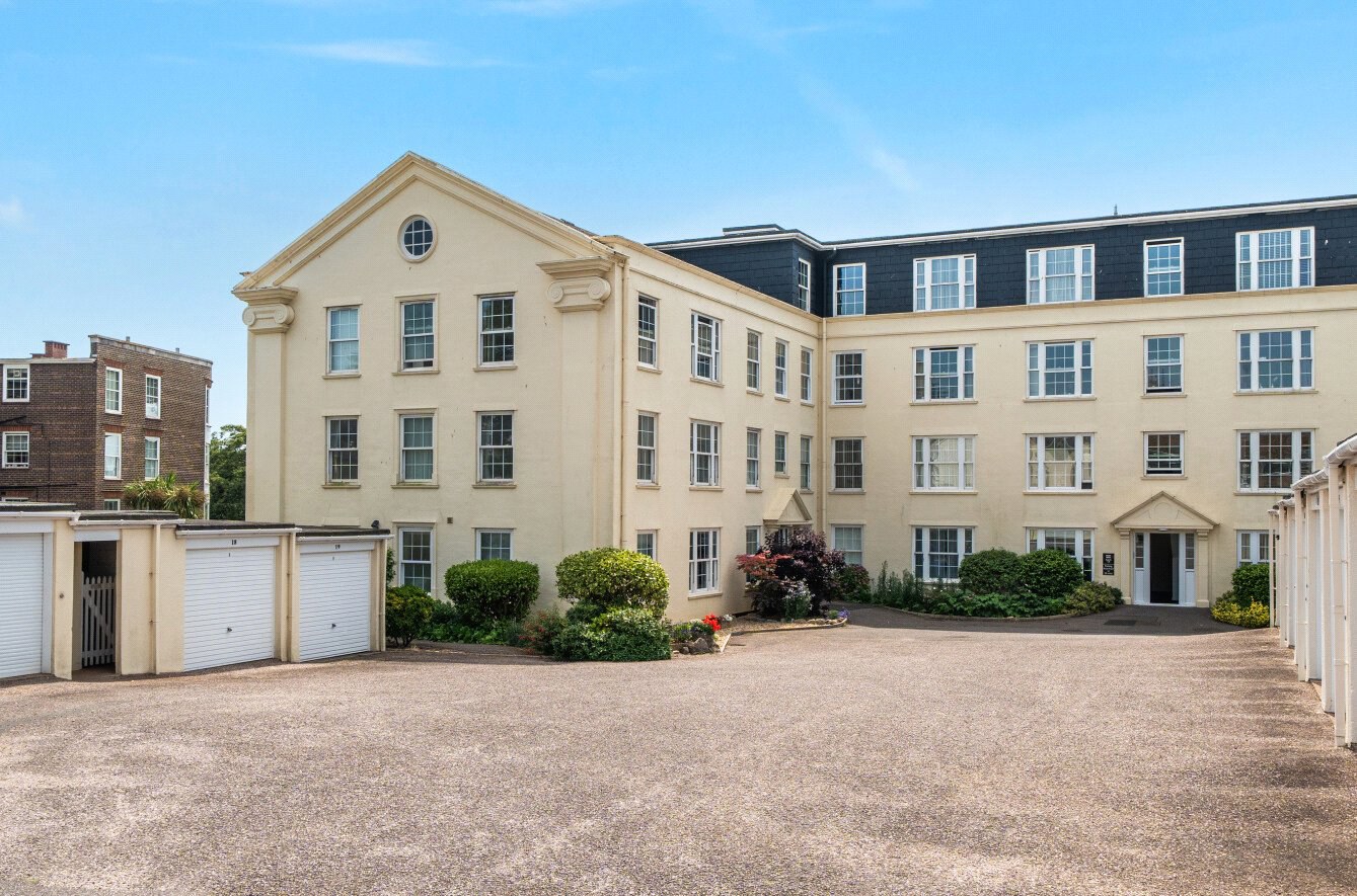 Louisa Place, Exmouth, Devon, EX8, photo 11