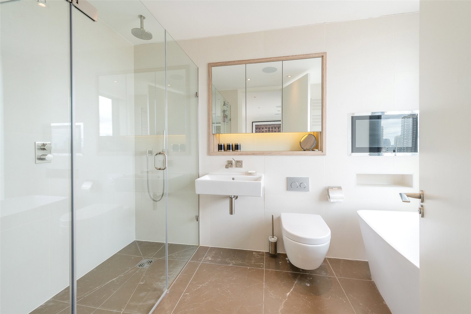 Sterling Mansions, 75 Leman Street, E1, photo 12