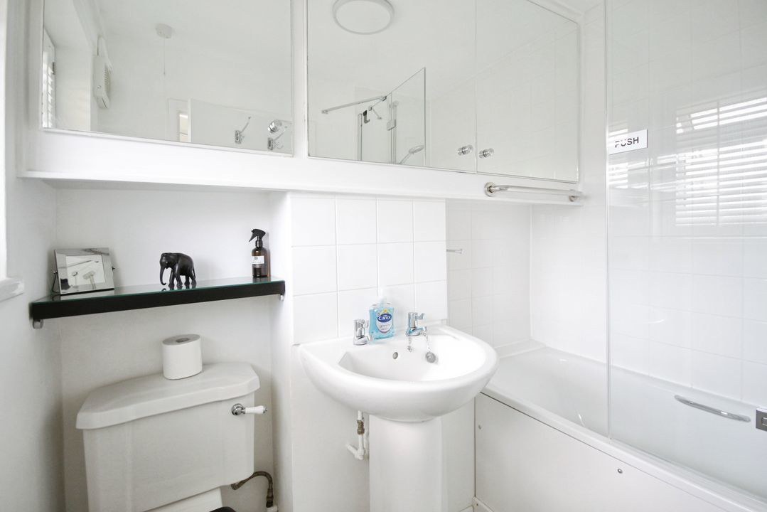 South Lynn Crescent, Bracknell, RG12, photo 5