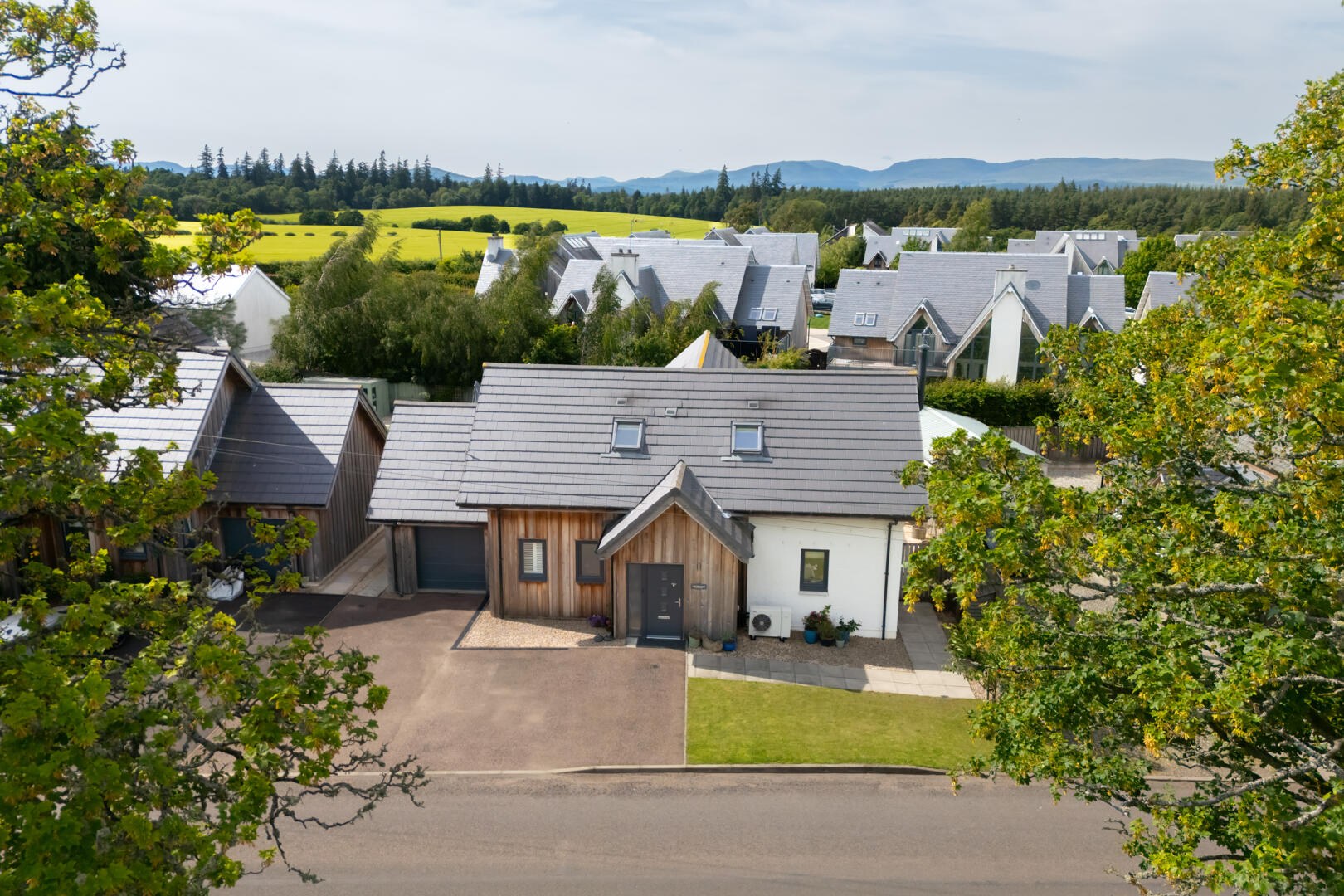 Larchwood House Tullibardine