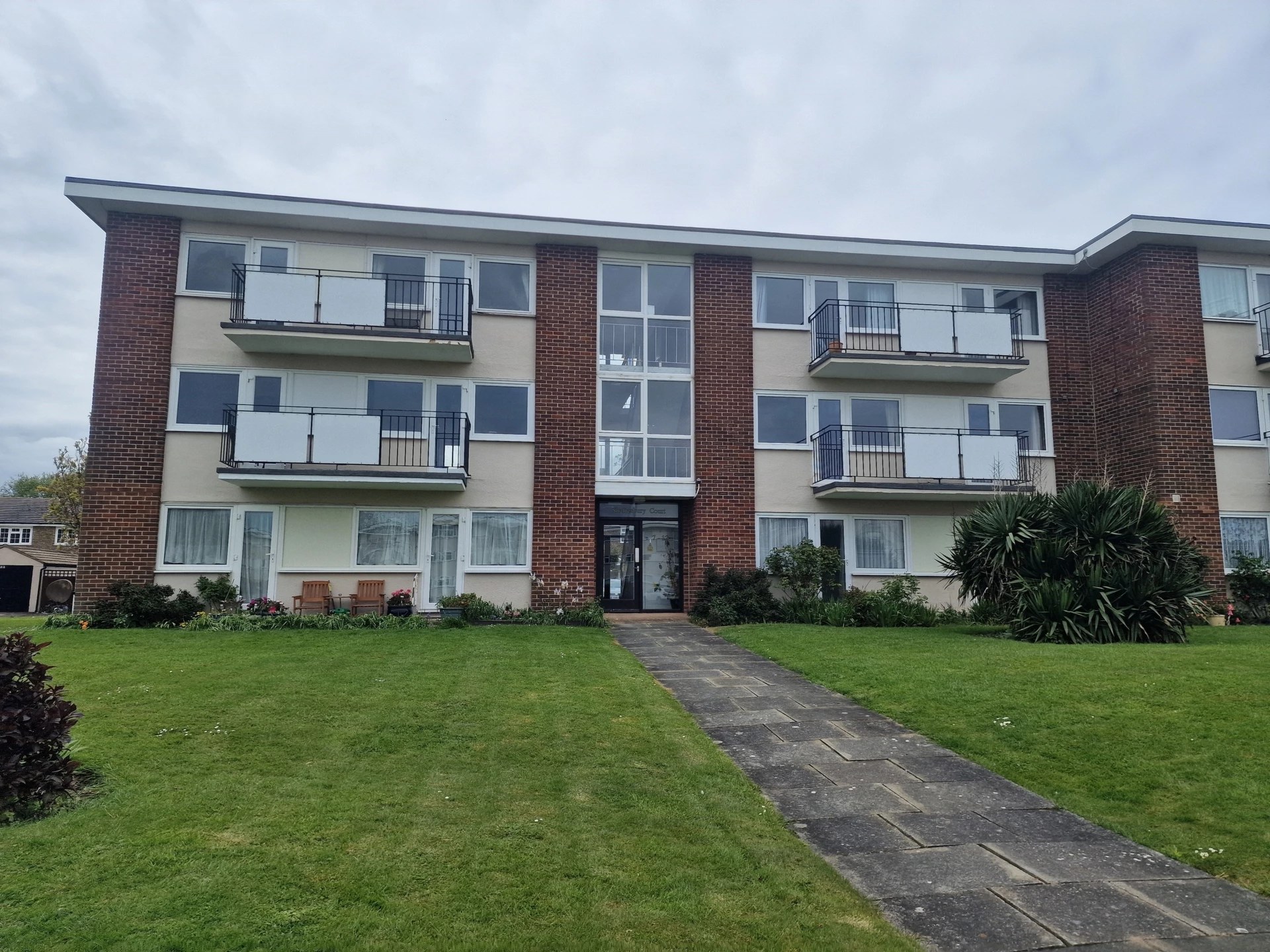 Shaftesbury Court