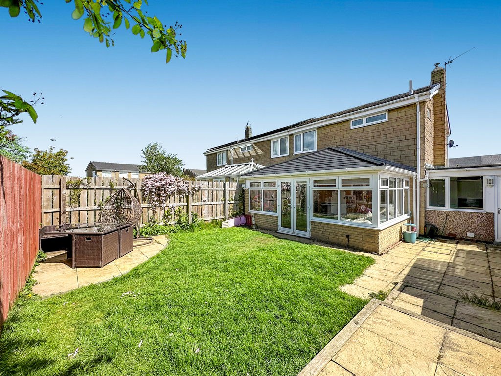 Cheviot Lodge 32 Morpeth NE65 8BG UK