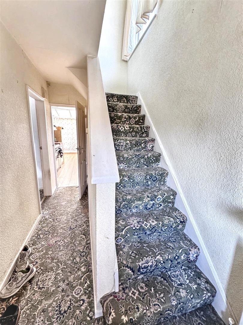 Westburn Avenue, Keighley, BD22 6LB, photo 5