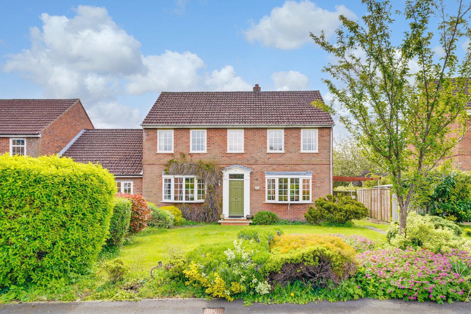 Redwell Close