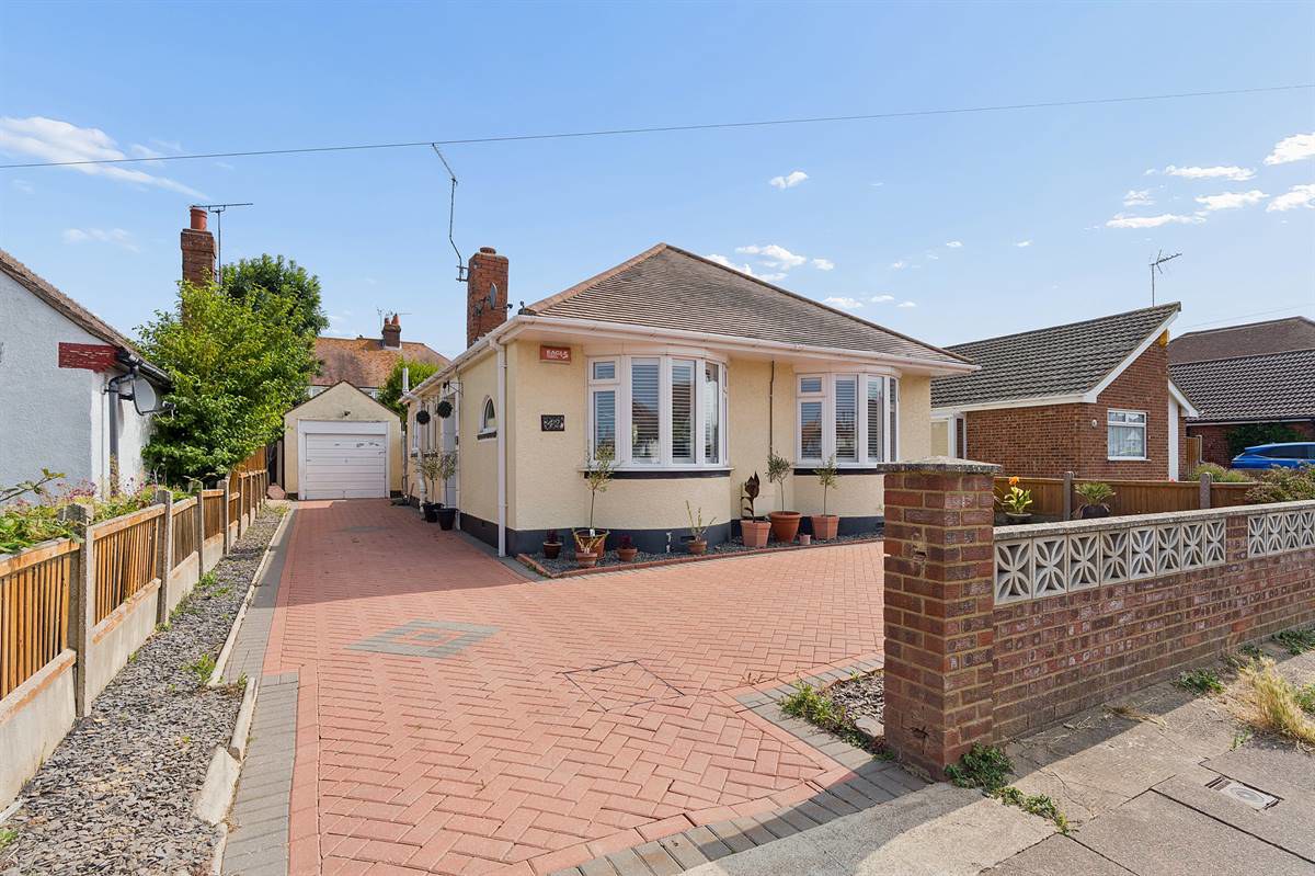 Sandown Drive