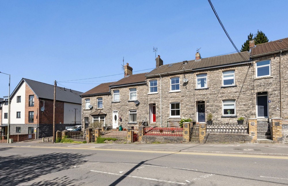 Lanelay Road